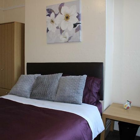 John St Town House - Self Catering - Guesthouse Style - Great Value Family And Double Rooms Веркінґтон Екстер'єр фото